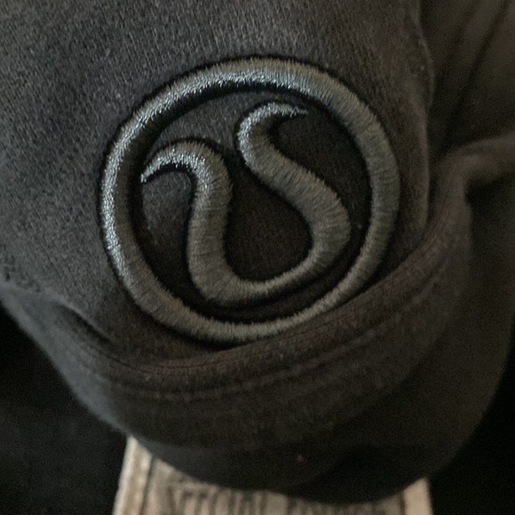 lululemon black zip up - Picture 4 of 5